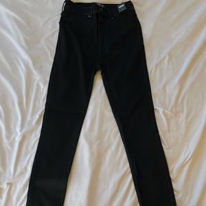 Abercrombie & Fitch Ultra High Rise Jean Legging